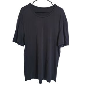 Lululemon Mens Black T-Shirt XXL Casual Travel Vacation Athleisure Gorp Workout